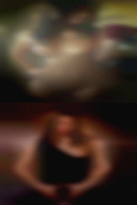 Beefy horny women legs & bubble butt.